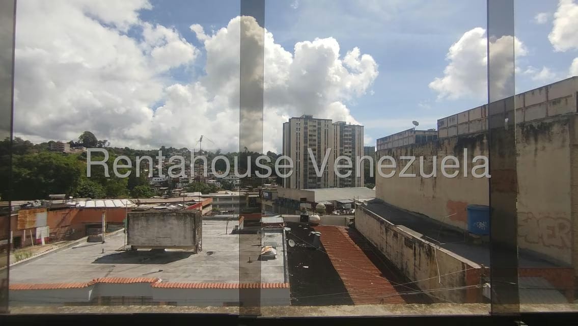Comercial (Oficina) en Alquiler en Municipio Guaicaipuro, Miranda - 9
