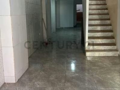 excelente local con ubicación estratégica comercial en Porlamar - 6