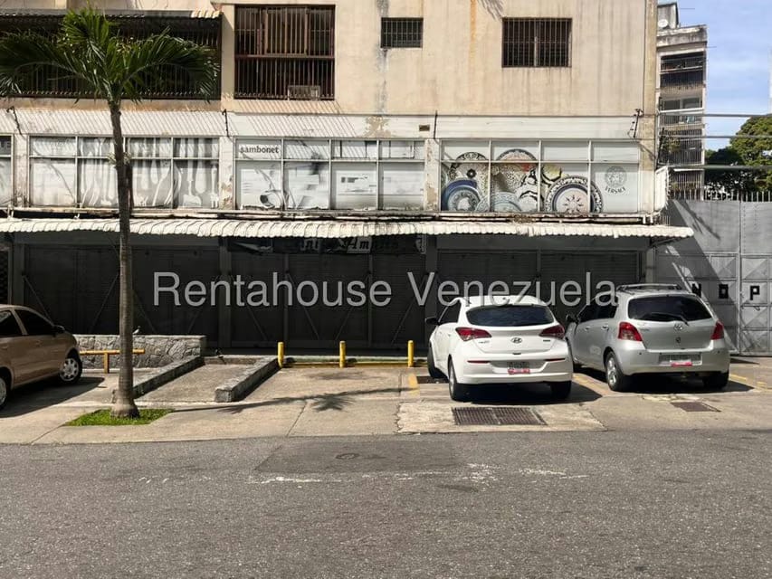 Comercial (Local Comercial) en Venta en La Florida, Distrito Metropolitano