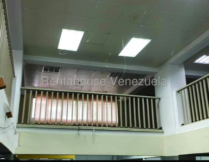 Comercial (Local Comercial) en Venta en La Florida, Distrito Metropolitano - 13