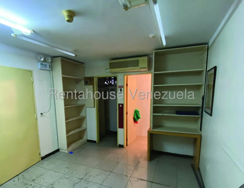 Comercial (Local Comercial) en Venta en La Florida, Distrito Metropolitano - 17