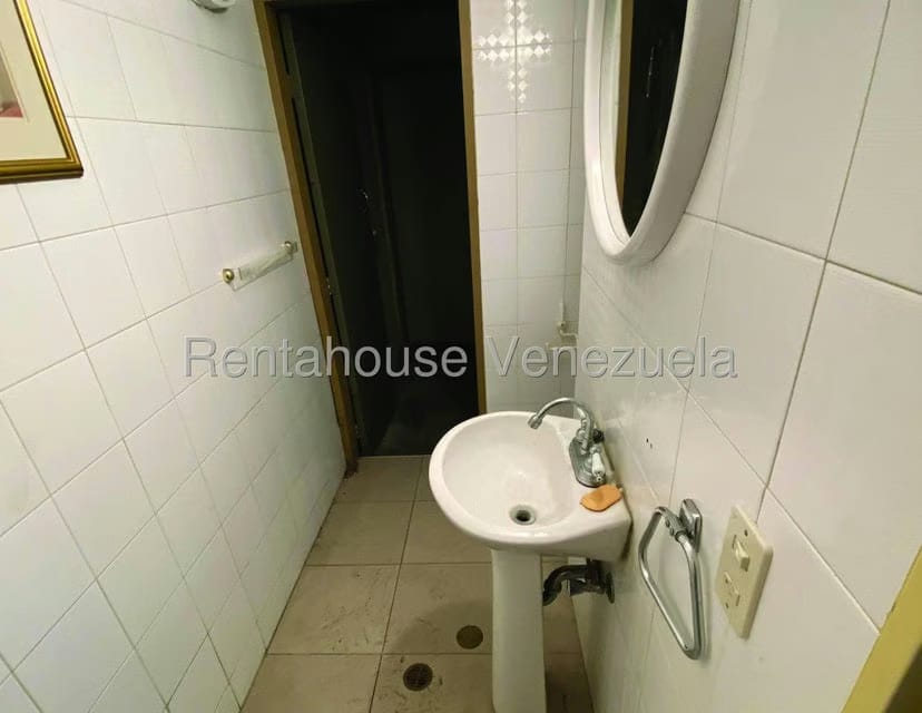 Comercial (Local Comercial) en Venta en La Florida, Distrito Metropolitano - 19