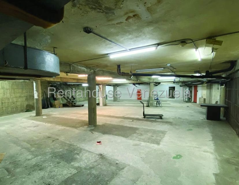 Comercial (Local Comercial) en Venta en La Florida, Distrito Metropolitano - 29