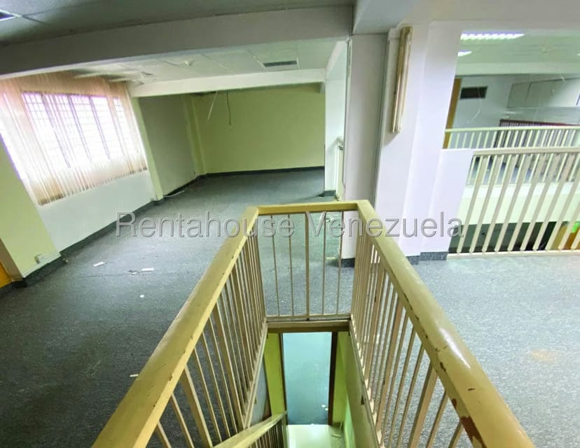 Comercial (Local Comercial) en Venta en La Florida, Distrito Metropolitano - 8