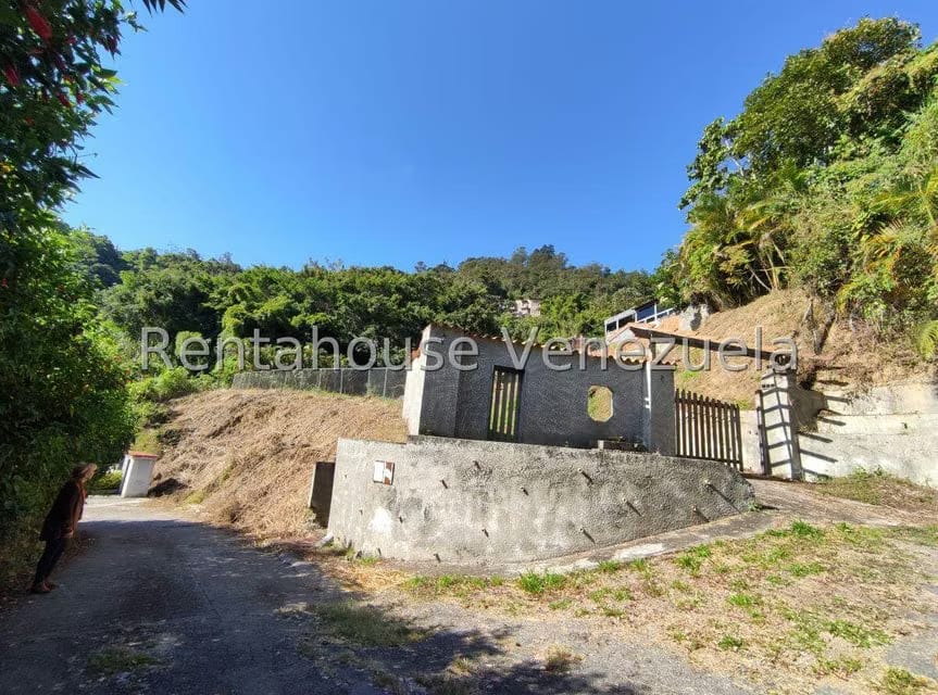 Terreno (Residencial) en Venta en La Suiza, Miranda - 3
