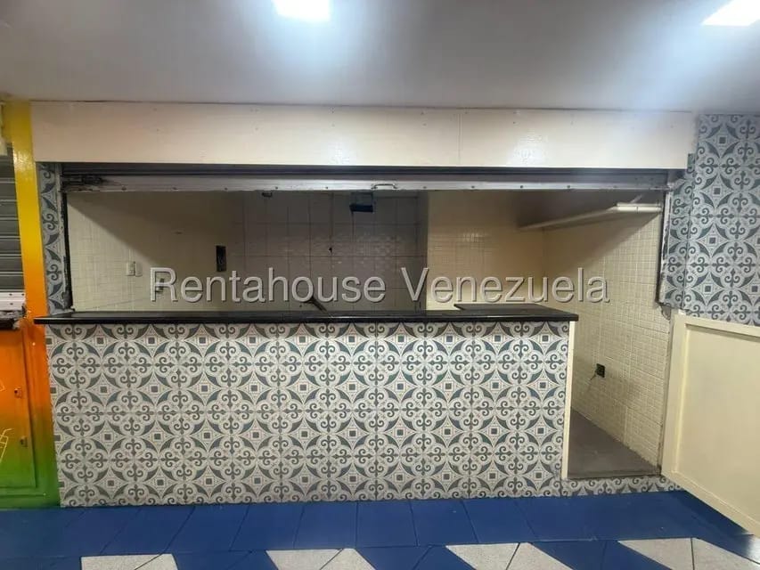 Comercial (Local Comercial) en Venta en Parroquia La Candelaria, Distrito Metropolitano - 12