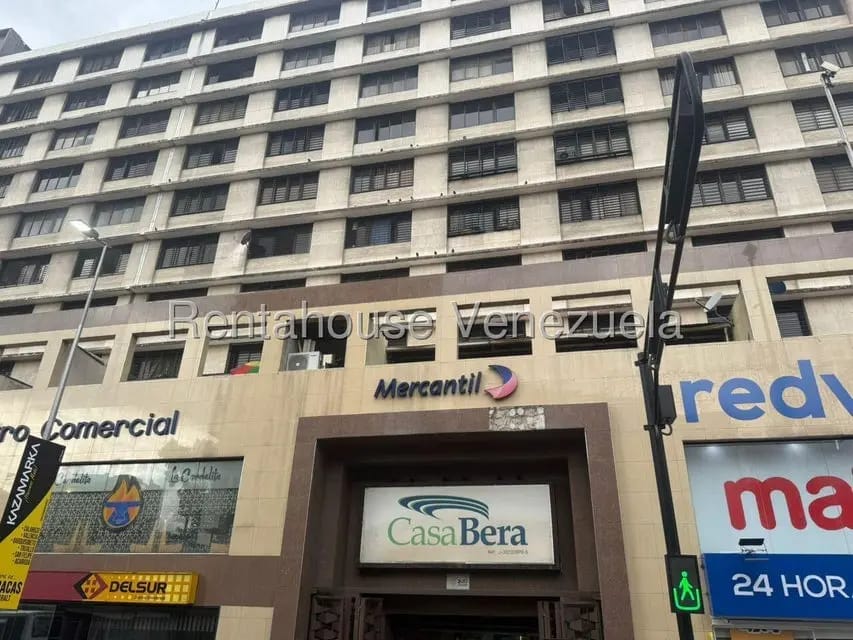 Comercial (Local Comercial) en Venta en Parroquia La Candelaria, Distrito Metropolitano - 13