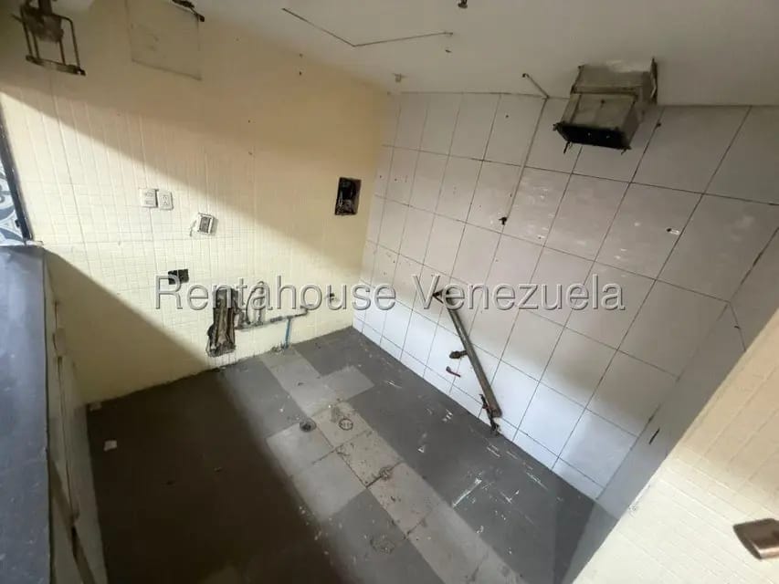 Comercial (Local Comercial) en Venta en Parroquia La Candelaria, Distrito Metropolitano - 8