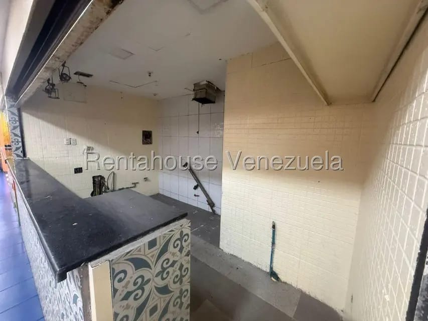 Comercial (Local Comercial) en Venta en Parroquia La Candelaria, Distrito Metropolitano - 10