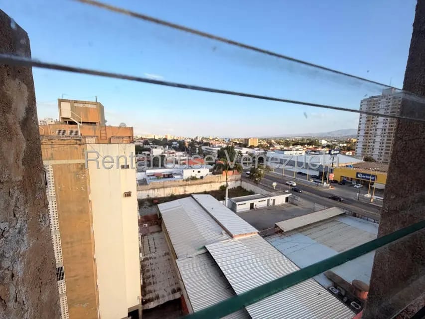 Apartamento (1 Nivel) en Alquiler en Zona Oeste, Lara - 13