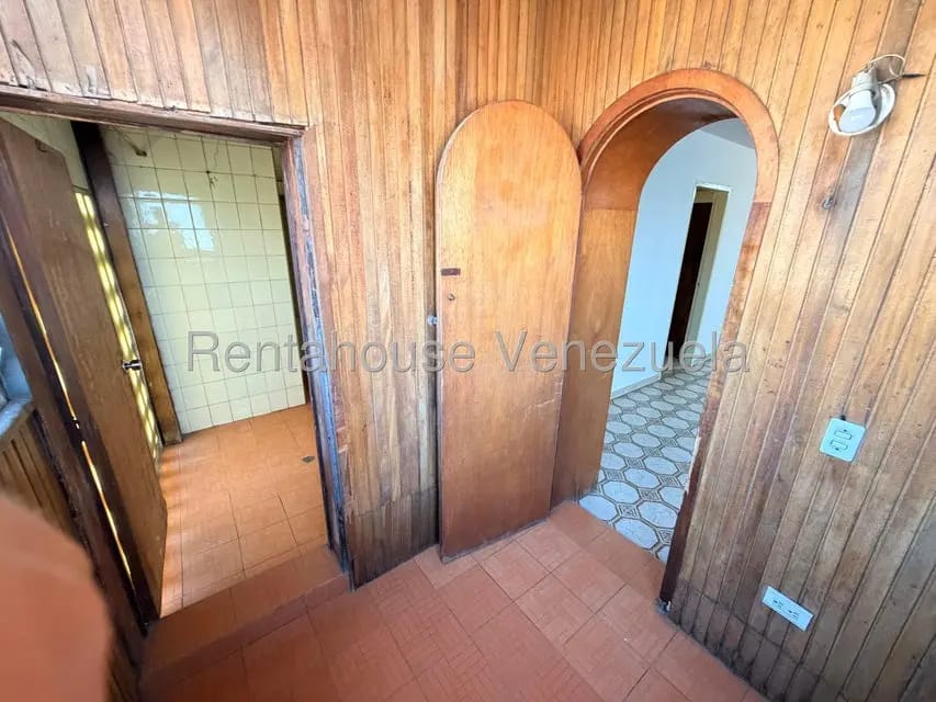 Apartamento (1 Nivel) en Alquiler en Zona Oeste, Lara - 20