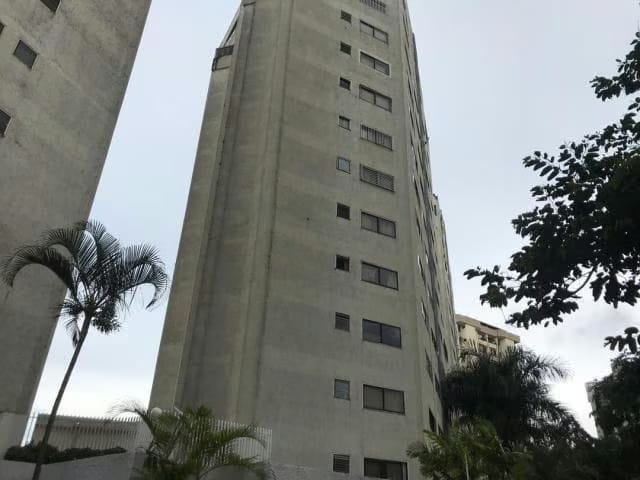 Apartamento (1 Nivel) en Venta en Lomas de Prados del Este, Distrito Metropolitano