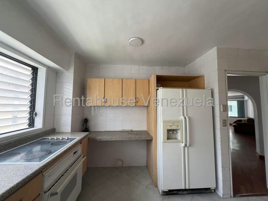 Apartamento (1 Nivel) en Venta en Lomas de Prados del Este, Distrito Metropolitano - 18