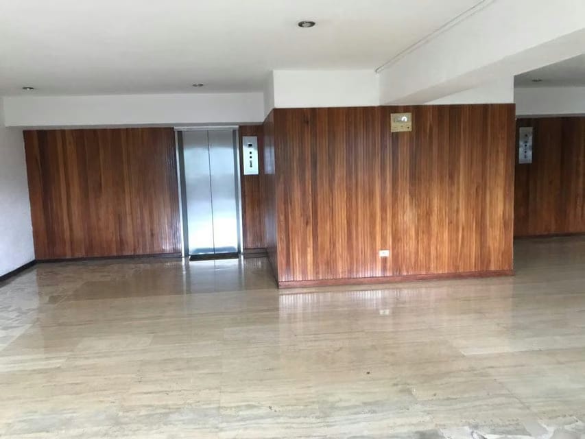 Apartamento (1 Nivel) en Venta en Lomas de Prados del Este, Distrito Metropolitano - 34