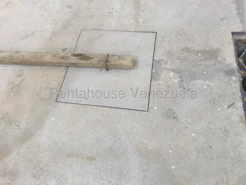 Comercial (Galpon - Deposito) en Alquiler en Piedra Azul, Distrito Metropolitano