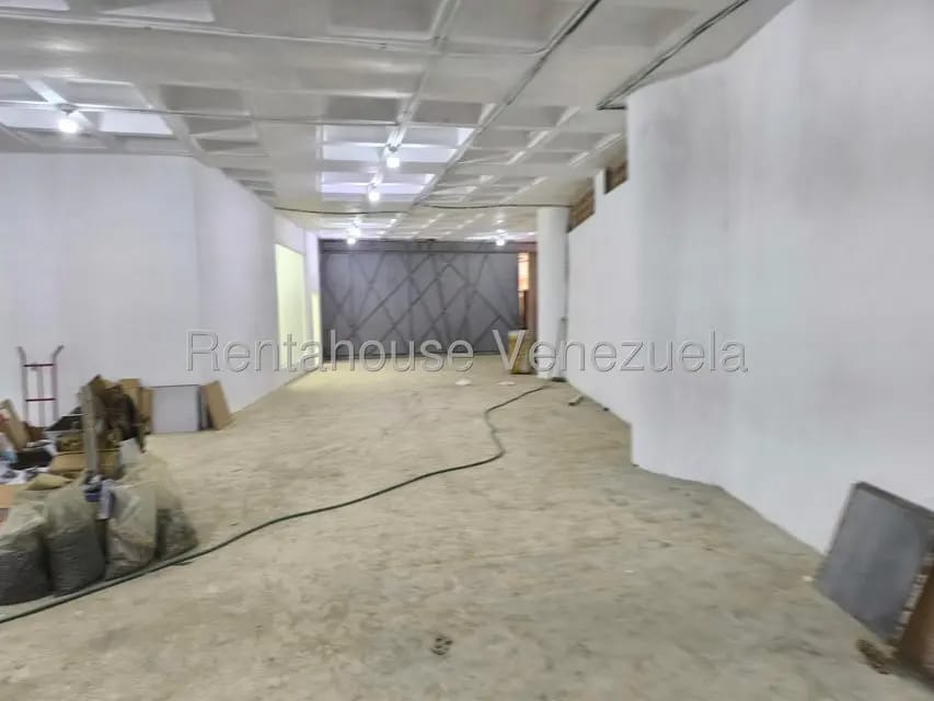 Comercial (Galpon - Deposito) en Alquiler en Piedra Azul, Distrito Metropolitano - 2