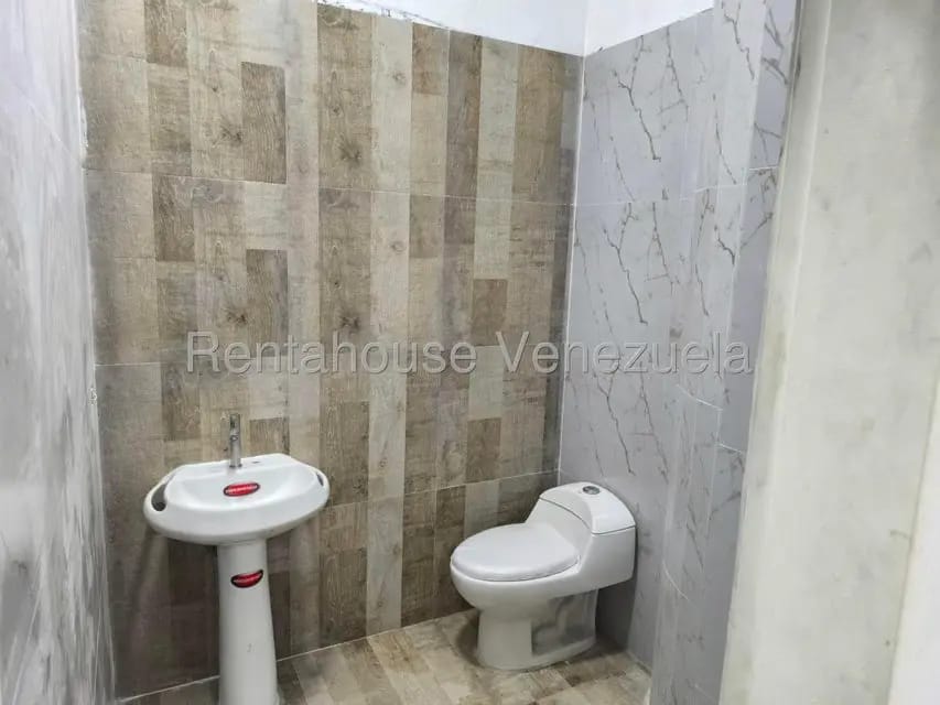 Comercial (Galpon - Deposito) en Alquiler en Piedra Azul, Distrito Metropolitano - 13