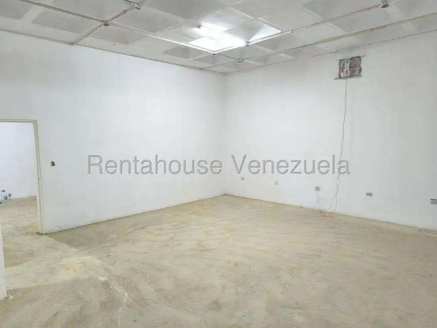 Comercial (Galpon - Deposito) en Alquiler en Piedra Azul, Distrito Metropolitano - 16