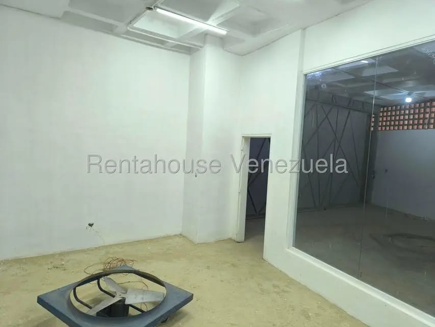 Comercial (Galpon - Deposito) en Alquiler en Piedra Azul, Distrito Metropolitano - 25
