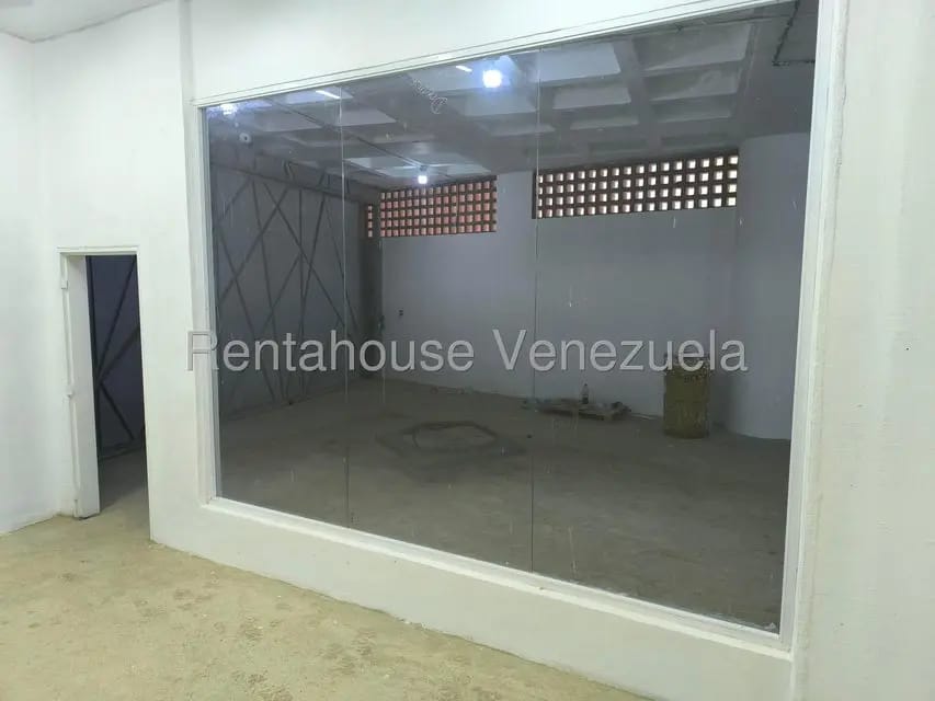 Comercial (Galpon - Deposito) en Alquiler en Piedra Azul, Distrito Metropolitano - 29