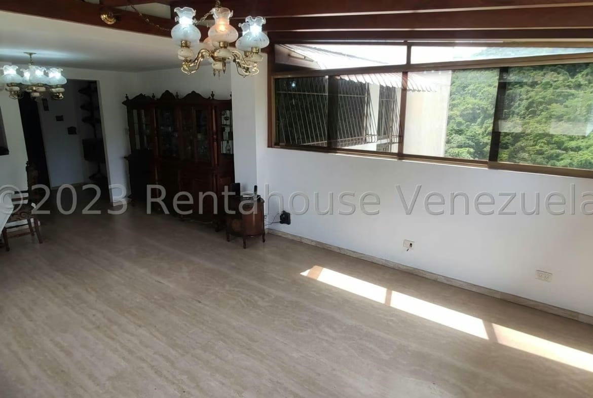 APARTAMENTO EN VENTA SELENE MARIN MLS#23-31577 - 2