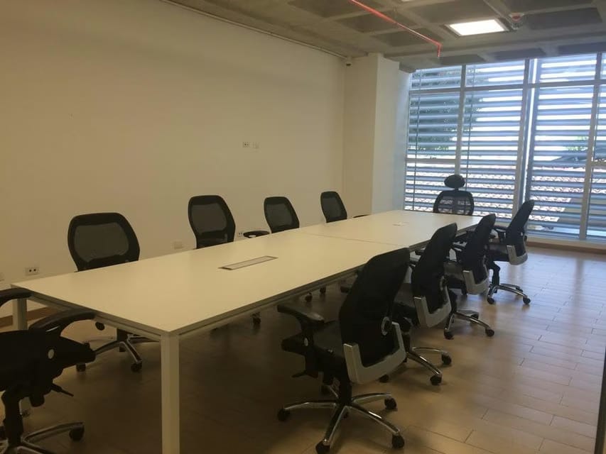 Comercial (Oficina) en Venta en 5 de Julio, Zulia - 56