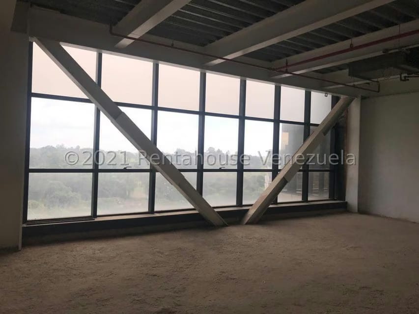 Comercial (Oficina) en Venta en La Lagunita Country Club, Distrito Metropolitano - 2