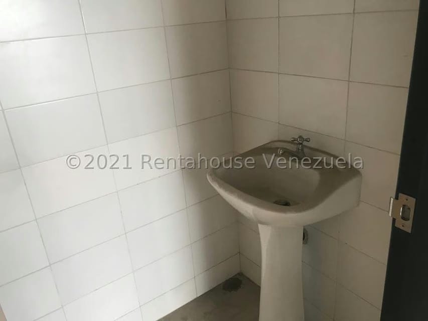 Comercial (Oficina) en Venta en La Lagunita Country Club, Distrito Metropolitano - 15