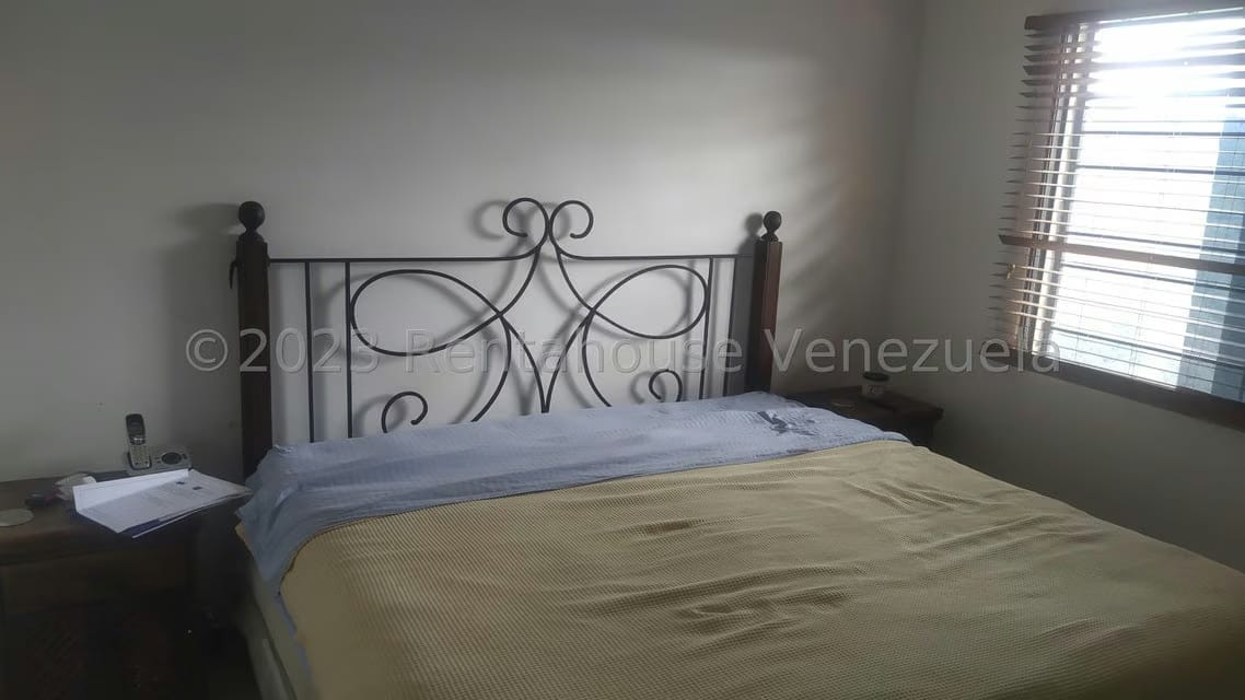 Casa (Multipes Niveles) en Venta en Colinas de Caicaguana, Distrito Metropolitano - 17