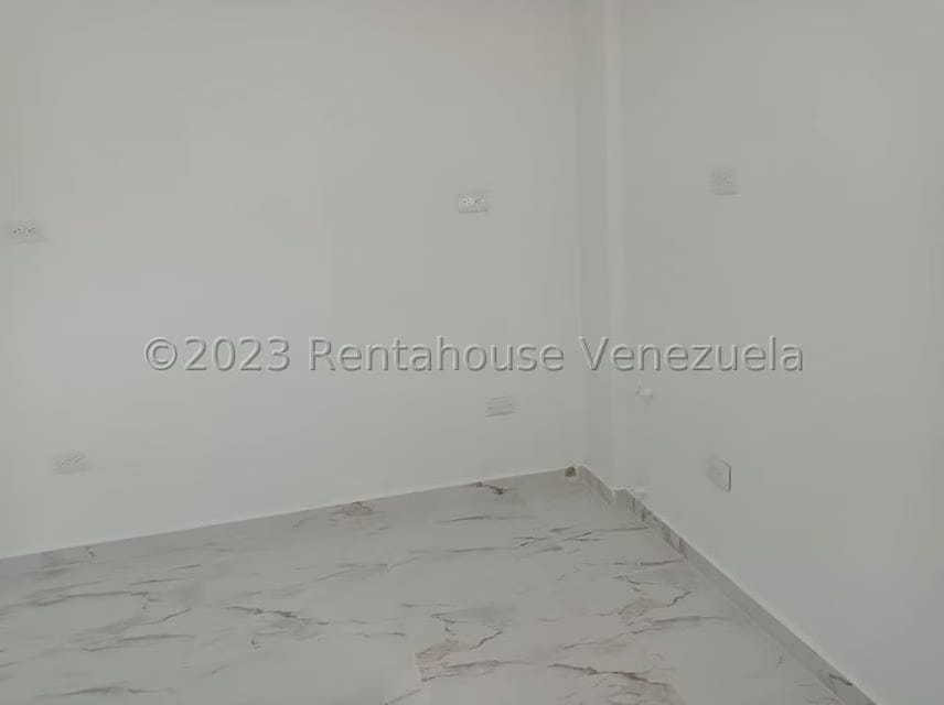 Comercial (Consultorio Medico) en Alquiler en Avenida Bolivar Norte, Carabobo - 13