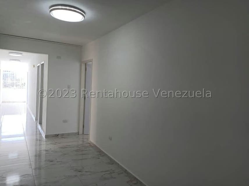 Comercial (Consultorio Medico) en Alquiler en Avenida Bolivar Norte, Carabobo - 7
