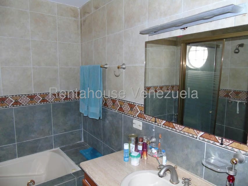 Casa (Multipes Niveles) en Venta en La Union, Distrito Metropolitano - 30