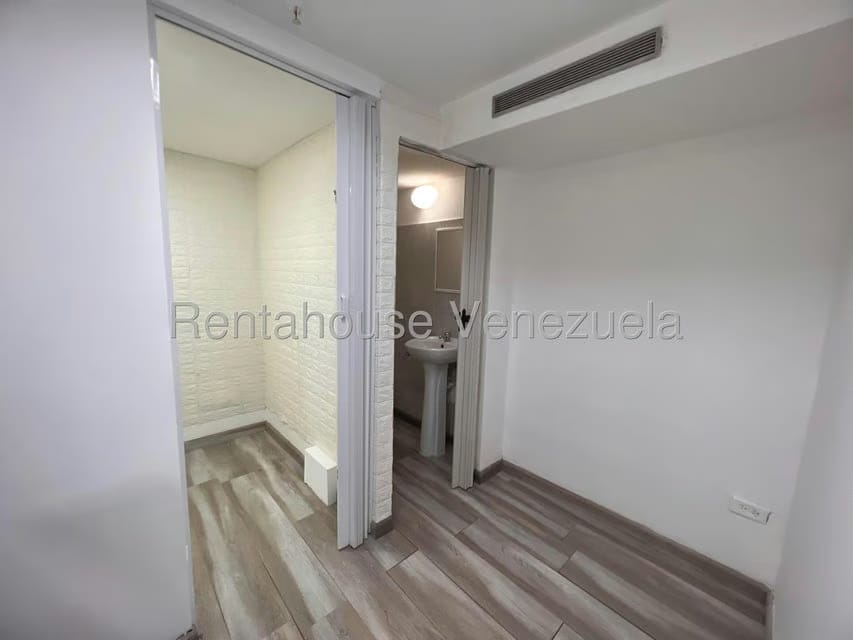 Comercial (Local Comercial) en Venta en La Castellana, Distrito Metropolitano - 8
