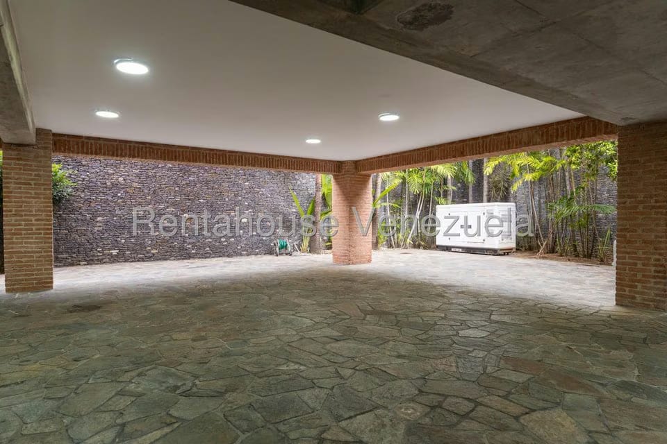 Casa (Multipes Niveles) en Venta en Los Chorros, Distrito Metropolitano - 114