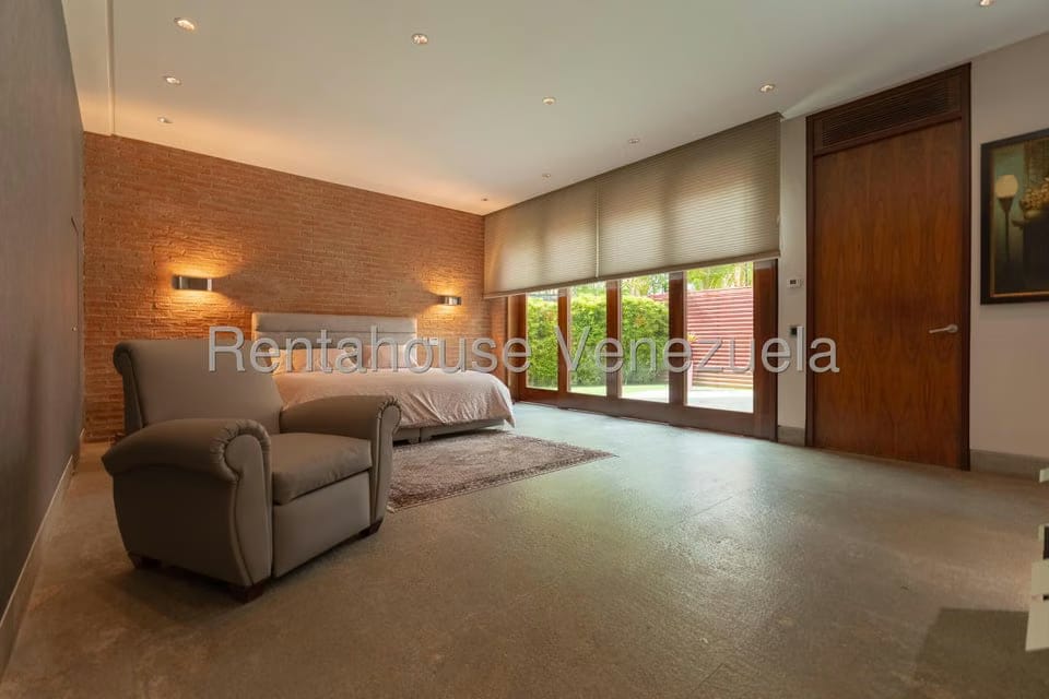 Casa (Multipes Niveles) en Venta en Los Chorros, Distrito Metropolitano - 51