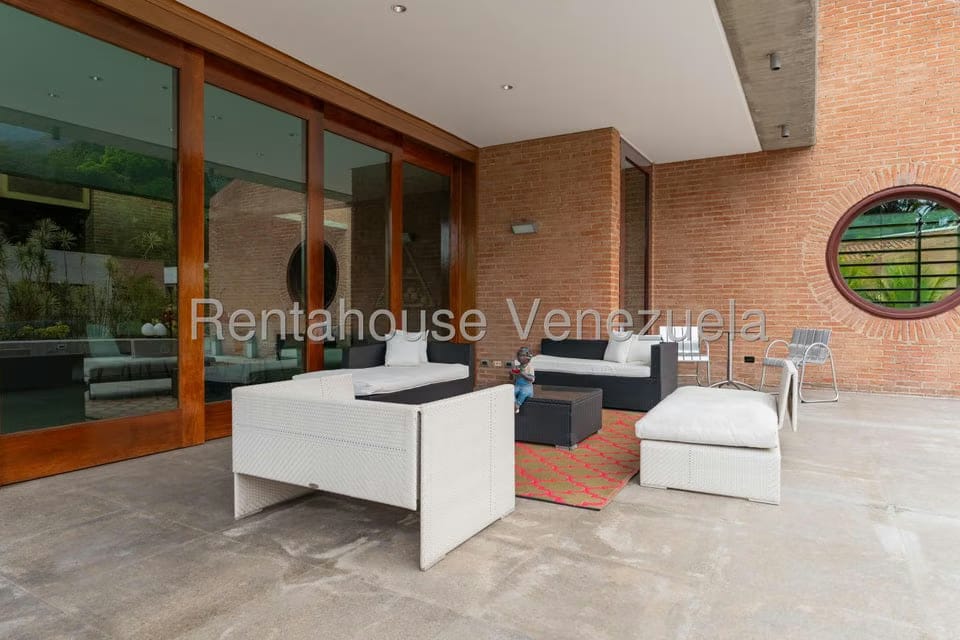 Casa (Multipes Niveles) en Venta en Los Chorros, Distrito Metropolitano - 94