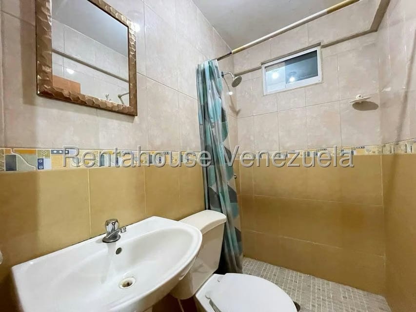 Apartamento (1 Nivel) en Alquiler en La Coromoto, Aragua - 11