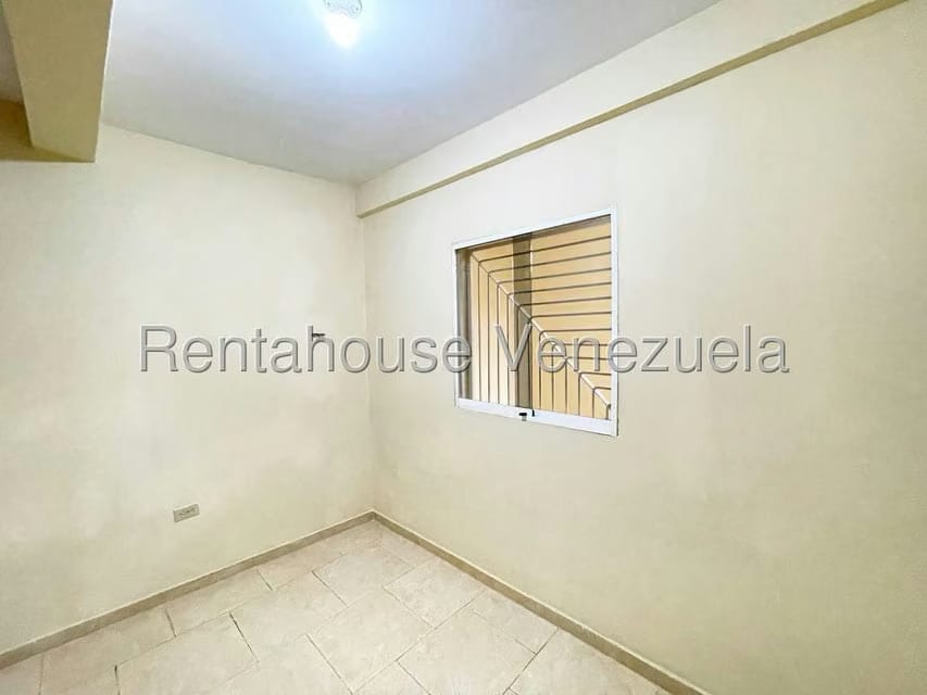 Apartamento (1 Nivel) en Alquiler en La Coromoto, Aragua - 15