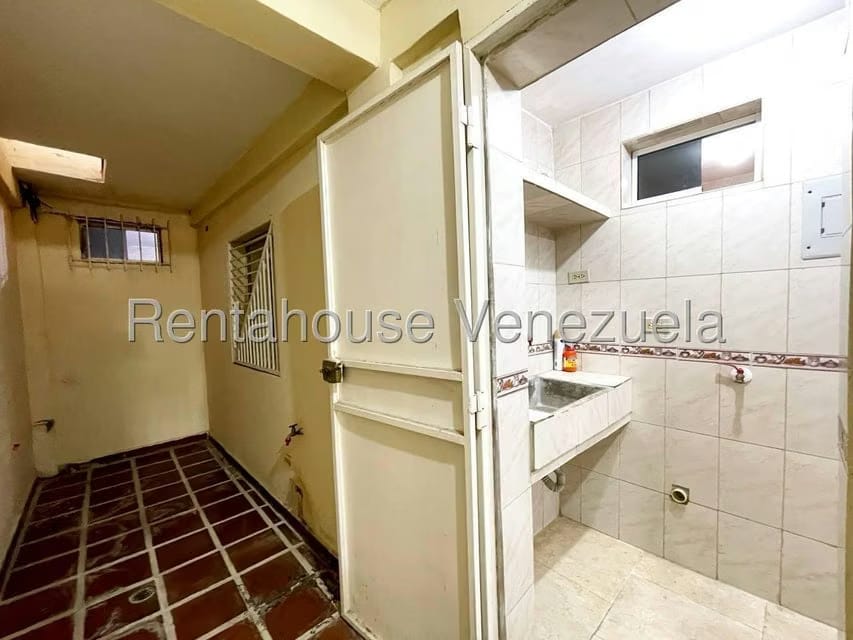 Apartamento (1 Nivel) en Alquiler en La Coromoto, Aragua - 7