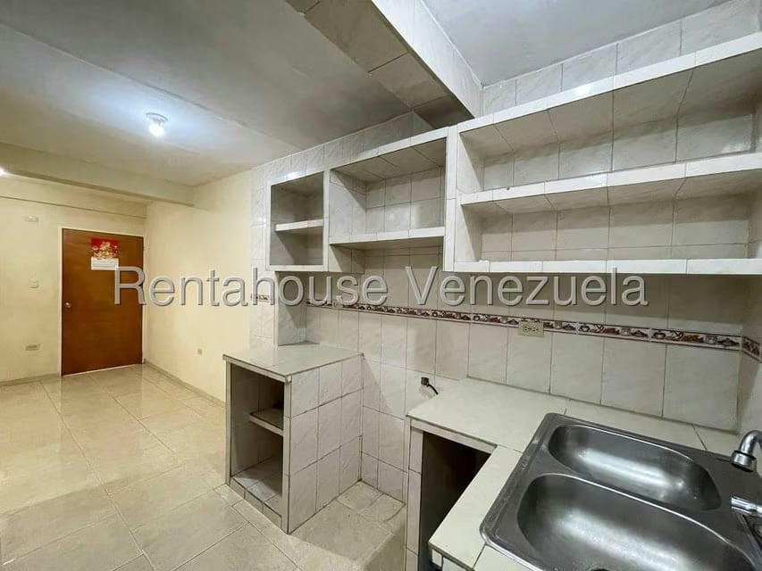 Apartamento (1 Nivel) en Alquiler en La Coromoto, Aragua - 8