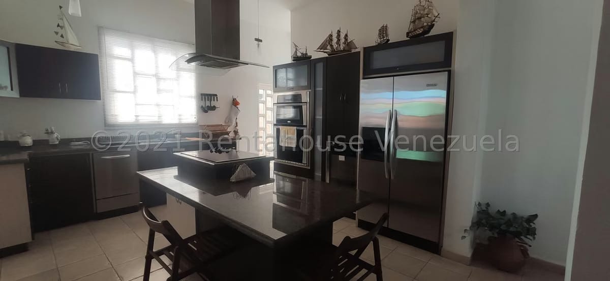 Casa (Contemporaneo) en Venta en Playa el Angel, Nueva Esparta - 11