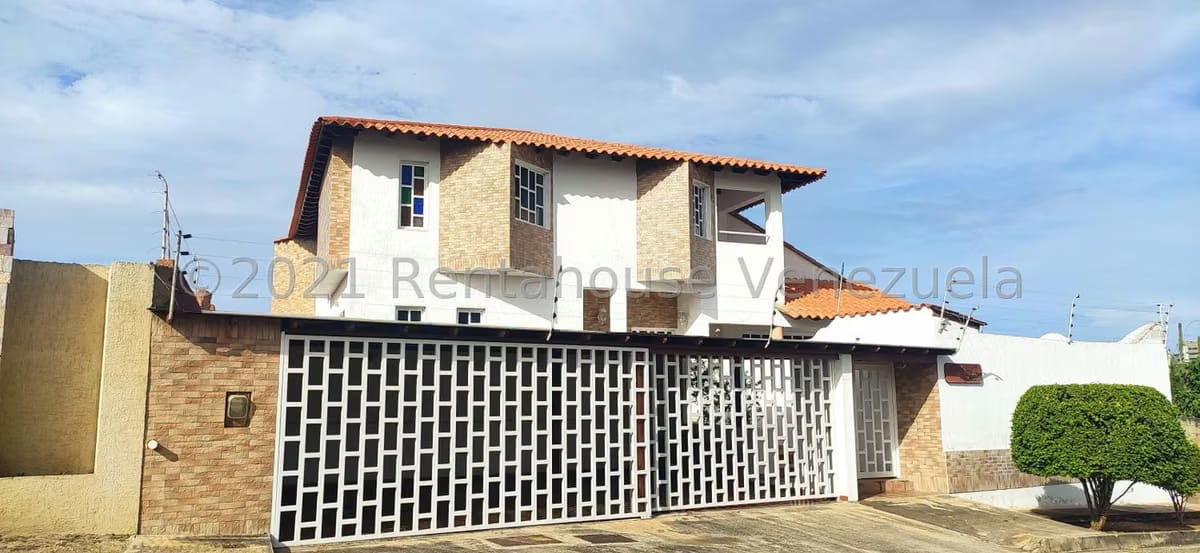 Casa (Contemporaneo) en Venta en Playa el Angel, Nueva Esparta - 3