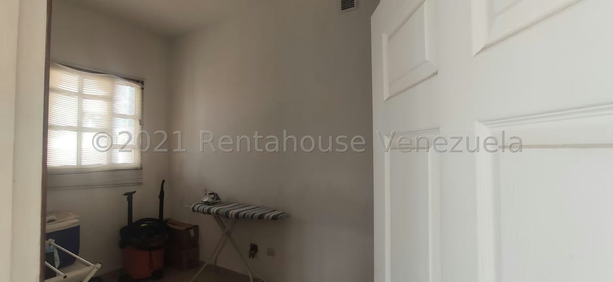 Casa (Contemporaneo) en Venta en Playa el Angel, Nueva Esparta - 36