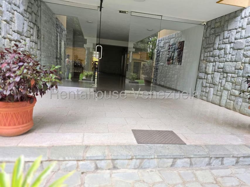Apartamento (1 Nivel) en Venta en Macaracuay, Distrito Metropolitano - 2