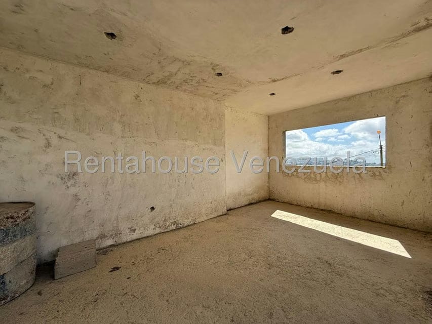 Casa (1 Nivel) en Venta en Club de Campo, Miranda - 12