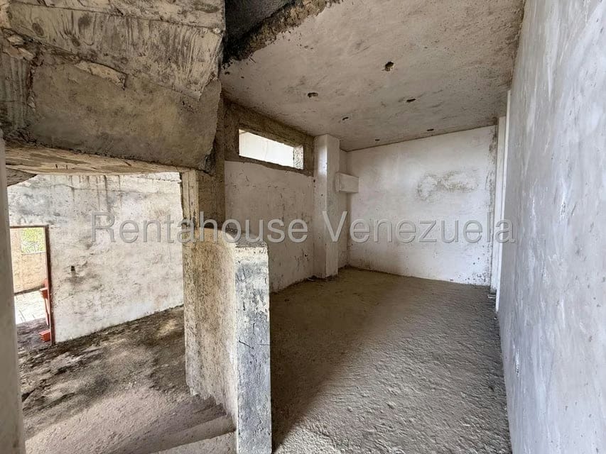 Casa (1 Nivel) en Venta en Club de Campo, Miranda - 18