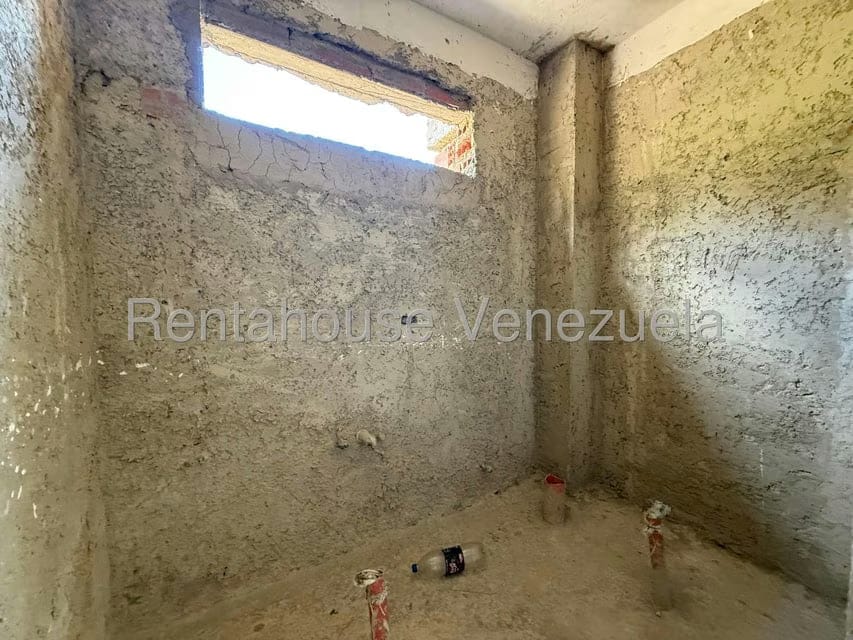 Casa (1 Nivel) en Venta en Club de Campo, Miranda - 21