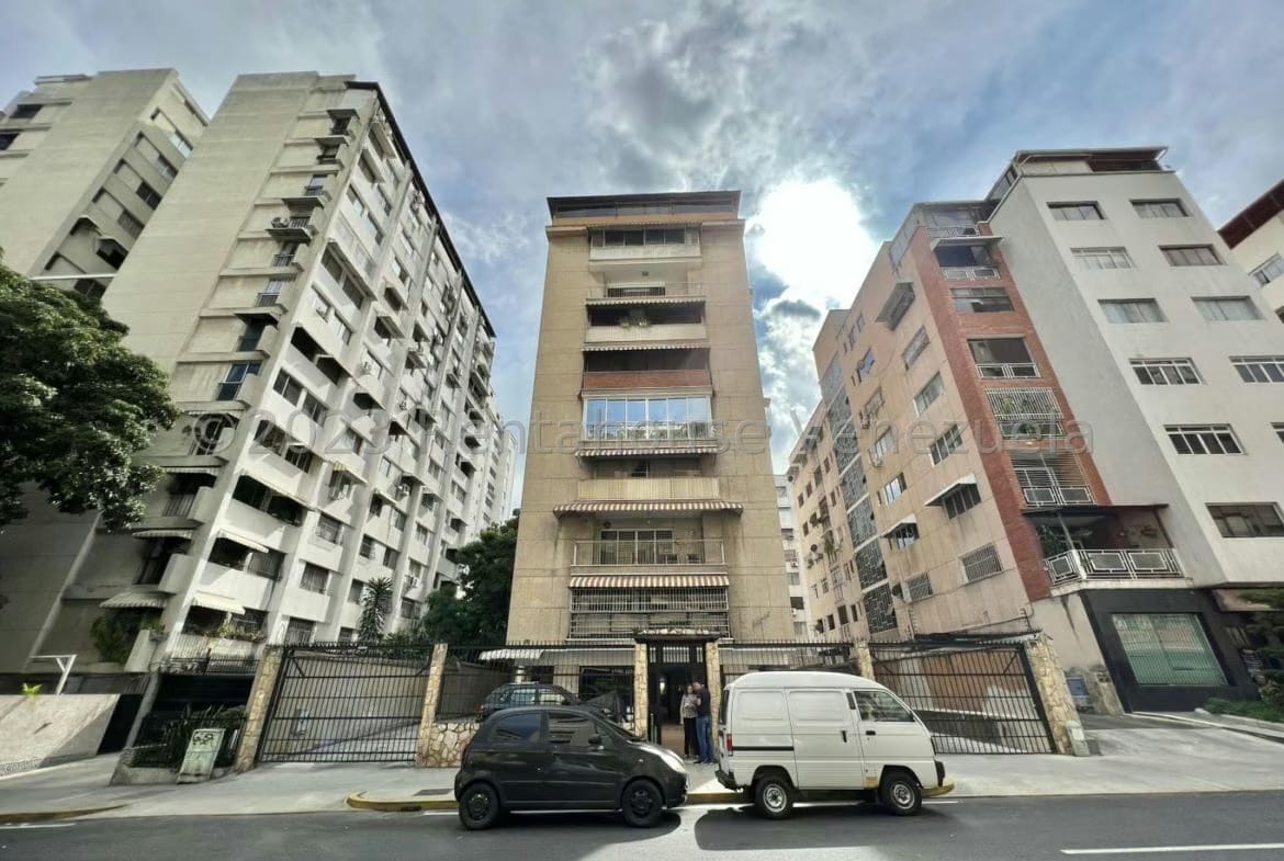 APARTAMENTO EN VENTA SELENE MARIN MLS#23-33863 - 9