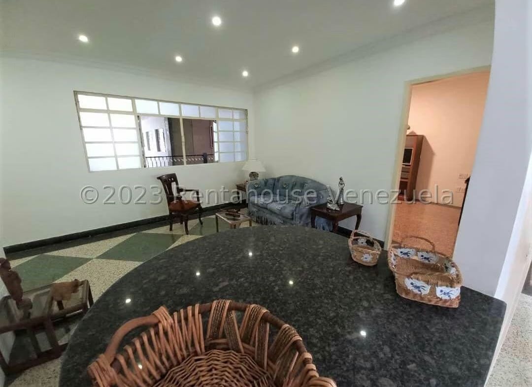 APARTAMENTO EN VENTA – ELENA MARIN NOBREGA - 4