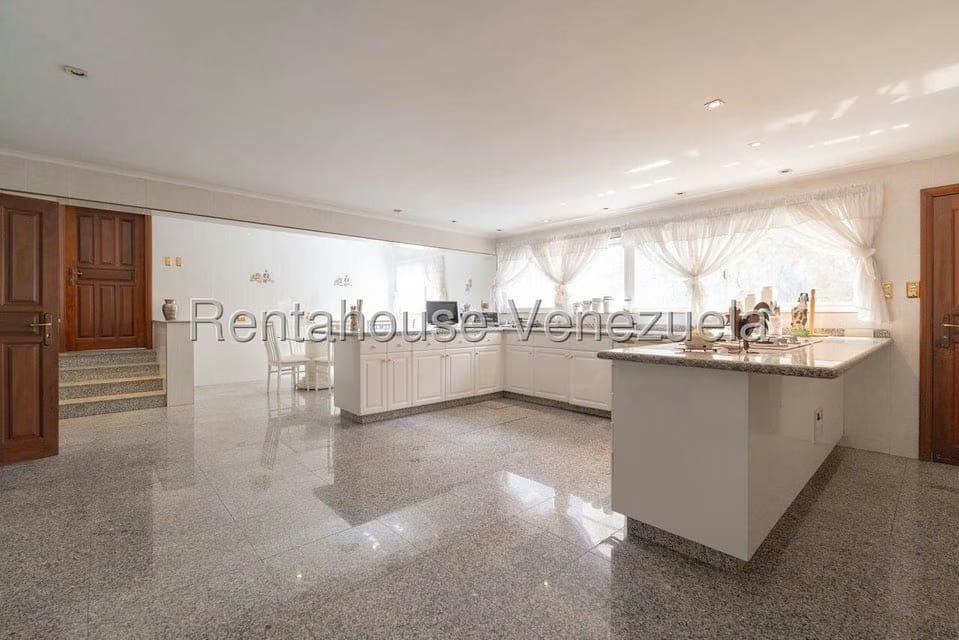 Casa (Multipes Niveles) en Venta en Lomas del Mirador, Distrito Metropolitano - 16